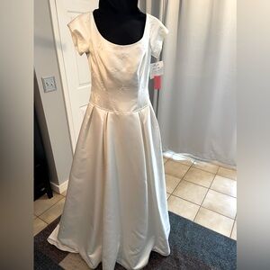 WEDDING DRESS – SUGAR DROP - NEW – SIZE 10 – PROM, RECEPTION - $100